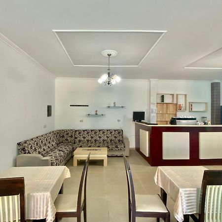 Hotel Adriatik Shëngjin 外观 照片